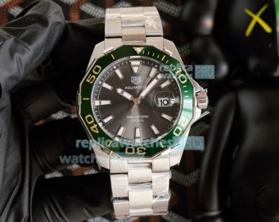 TAG Heuer Aquaracer Green Bezel Grey Dial Mens Replica Quartz Watch